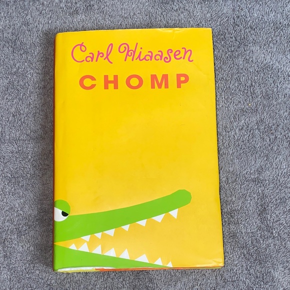 Other - 🪿Adorable “CHOMP” book by Carl Hiaasen!